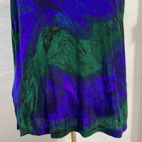 A Touch Of Class Peacock Stretch Sleeveless Blouse - Picture 3 of 11